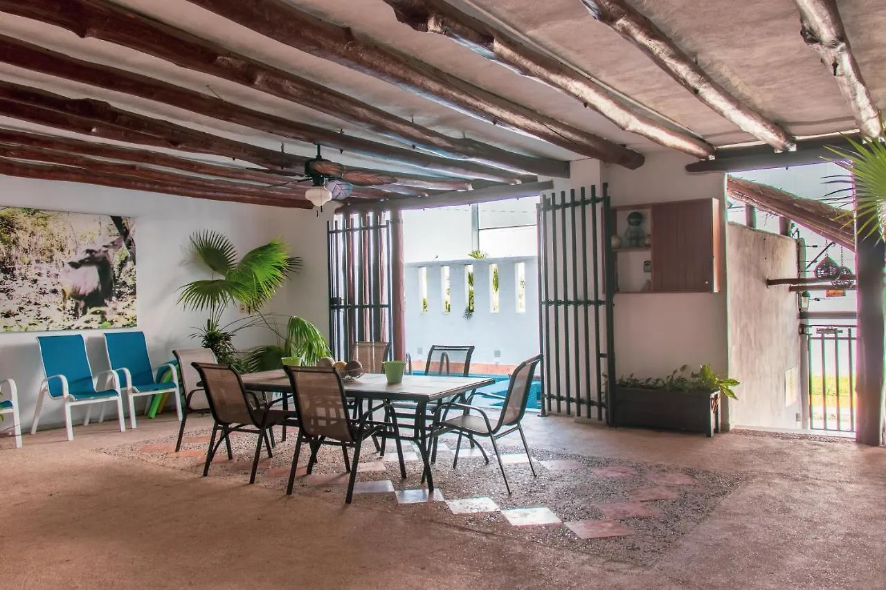 Simply Comfort Stylish Las Palmas Apartments With Pool Playa del Carmen