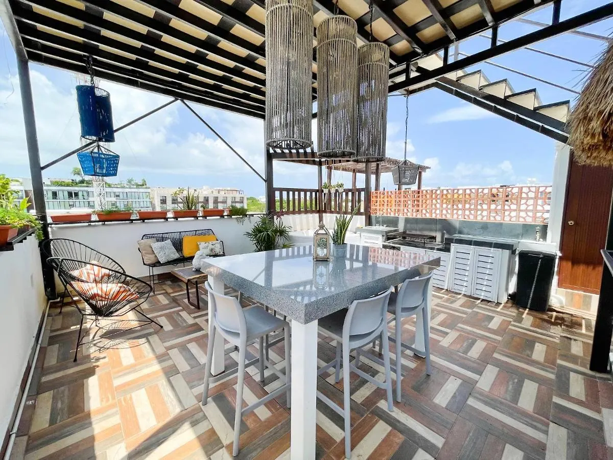 Simply Comfort Stylish Las Palmas Apartments With Pool Playa del Carmen